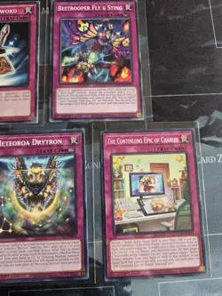 Yugioh Trap Card 5 Lot Lightforce, Level Returner, Bee Trooper Fly & Sting NM - Image 2