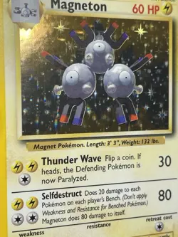 Magneton 9/102 Base Set Shadowless Holo Rare Pokemon Card | English | NEAR MINT. - Image 3