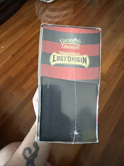 Pokemon TCG: Sword & Shield Lost Origin Elite Trainer Box (10) Packs per Box 820650850714 - Image 2