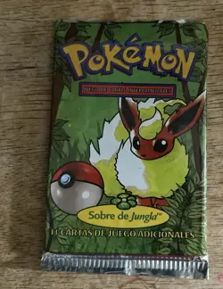 Opened Spanish Pokemon Jungle Booster Pack Set Flareon. Read Description - Image 2
