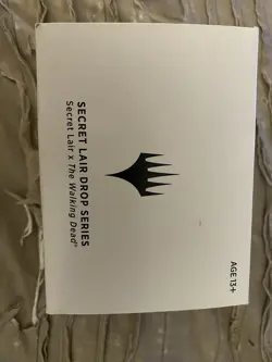 Secret Lair x The Walking Dead Magic: The Gathering Limited Edition Box English - Image 1