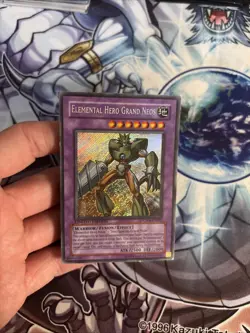 (SRH) Yugioh! Elemental HERO Grand Neos CT04-EN001 Secret Rare HP - Image 3