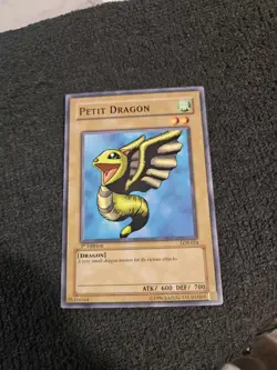 Petit Dragon LOB-024 Common 1st Edition Yugioh - Image 1