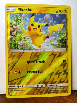 POKEMON PIKACHU 19/68 REVERSE HOLO HIDDEN FATES NM NEAR MINT - Image 1