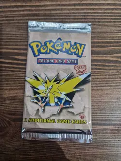 Pokemon 1st Edition Fossil Booster Pack WOTC Sealed 1999 Zapdos - Image 3