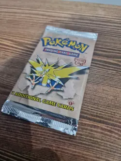 Pokemon 1st Edition Fossil Booster Pack WOTC Sealed 1999 Zapdos - Image 4