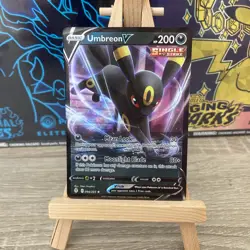 Pokemon Card Umbreon V 094/203 Evolving Skies Near Mint - Image 1