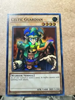 🔥 YUGIOH Celtic Guardian LOB-EN007 SUPER RARE HOLOFOIL NEAR MINT - Image 1