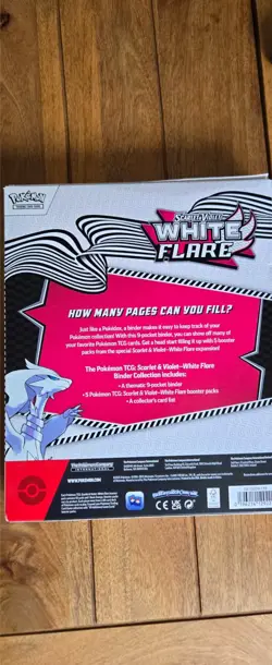 Pokemon TCG: Scarlet & Violet - White Flare Binder Collection - Image 2