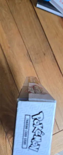 Pokemon TCG: Scarlet & Violet - White Flare Binder Collection - Image 3