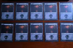 MTG Universes Beyond Warhammer 40K Necron Dynasties Commander Deck - Image 3