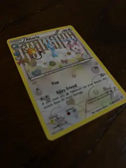 CLEAN Altaria HOLO Generations: Radiant Collection Pokemon - Image 1
