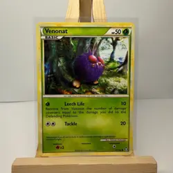 Venonat 81/102 Triumphant Non-Holo Pokemon TCG - Image 1
