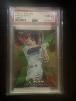 2018 Topps Fire - Aaron Judge #1 Green /199 PSA 10 - Image 1