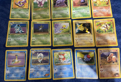 Lot of 20 Vintage WoTC 1999-2000 Pokemon Cards Base Set Fossil Gym Heroes Jungle - Image 3