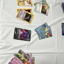 Pokemon TCG Mixed Card Lot 1,100+ cards - Image 3