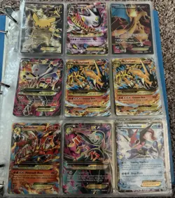 Pokemon TCG 40 Card Binder Lot Holo Foil Charizard Mewtwo Gengar - Image 1
