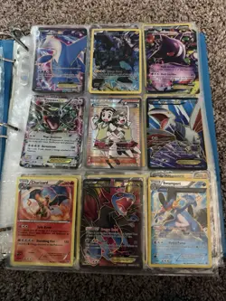 Pokemon TCG 40 Card Binder Lot Holo Foil Charizard Mewtwo Gengar - Image 3