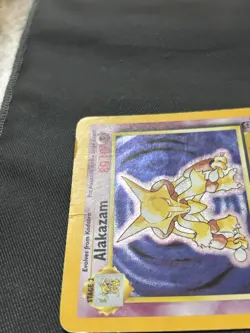 Alakazam 1/130 Base Set 2 Holo Rare Swirl HP Pokemon Card - Image 3