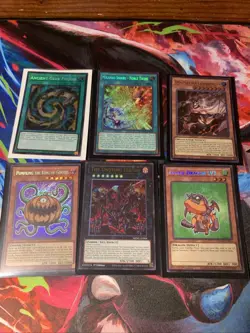 Yugioh Holo Foil Lot Vintage, Blue Eyes , Small Collection Lot! - Image 2