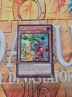 Gadget Trio Mega-Pack MP25-EN061 Prismatic Secret Rare 1st Ed NM Yugioh - Image 1