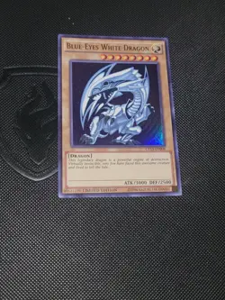 Yugioh! Blue-Eyes White Dragon CT13-EN008 Ultra Rare Limited NM - Image 2