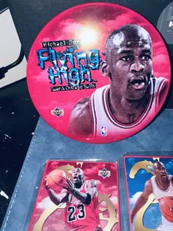 1996 Upper Deck Michael Jordan Flying High All Metal Cards Set (5) Chicago Bulls - Image 4
