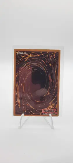 Lost World MAGO-EN154 Maximum Gold 1st Edition - Yugioh Card - Image 2