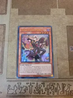 YUGIOH MEDIUS THE PURE DUAD-EN008 ULTRA 1ST ED NM - Image 1
