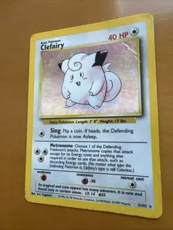 Pokemon tcg Clefairy 5/102 Base Set Holo Rare 1999 40 HP Heavy - Image 3
