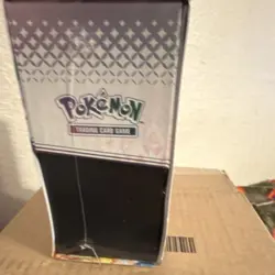 Pokemon Scarlet & Violet Prismatic Evolutions Elite Trainer Box Eevee 2024 - Image 2