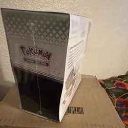 Pokemon Scarlet & Violet Prismatic Evolutions Elite Trainer Box Eevee 2024 - Image 4