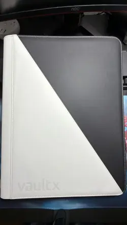 VaultX SV10.5 XXL Binder 16 Pocket Pokemon Black Bolt & White Flare - New/Unused - Image 1