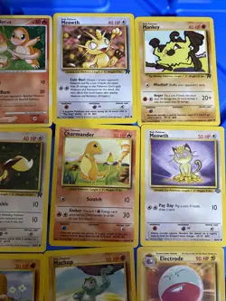 Lot of 20 Pokemon Pokemon Cards - Image 3