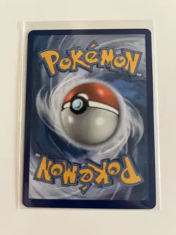 Celebi 009/185 Amazing Rare Holo Near Mint Condition Vivid Voltage - Image 2