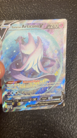 Galarian Articuno V Alternate Art 170/198 - Pokemon TCG Chilling Reign - LP - Image 2