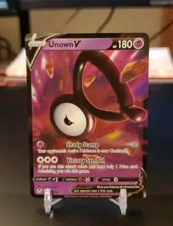 Pokemon Tcg Unown V 065/195 Ultra Rare Silver Tempest - Image 1