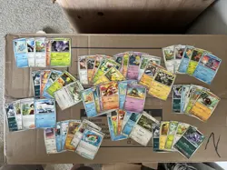 Pokemon Scarlet And Violet 151 Holo, Reverse Holo and EX Bulk Card Lot - Image 3