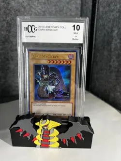 Yugioh BCCG 10 MINT Dark Magician LC01-EN005 2010 Legendary Collection Ultra - Image 1