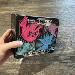 Pokemon Evolving Skies EMPTY Elite Trainer Box (ETB) No Packs, Has Extras - Image 3