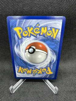 Umbreon V SWSH Pokemon Black Star Promos SWSH203 - Image 2