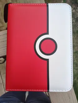 Pokemon Card Binder Filled With 100 Vintage To Modern Cards. See Description - Image 1
