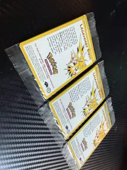 POKEMON SEALED ALL 3 Movie Promo Legendary Birds Zapdos Moltres Articuno WOTC - Image 4