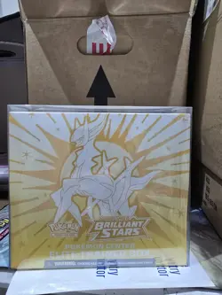 Pokemon TCG Brilliant Stars Centre Elite Trainer Box ETB New Sealed - Image 1