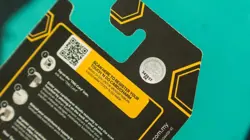 UltraRare Pokemon Pikachu LEDLight Card- Nintendo Exclusive Limited Collectible - Image 3