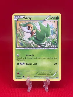 Pokemon TCG Snivy RC1/RC25 Black White Legendary Treasures Radiant Collection LP - Image 1