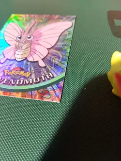 Venomoth #49 Holo Pokemon Topps Series 1 Card (Black Label) Mp - Image 3