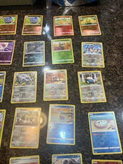 2022 Pokemon TCG Huge Card Lot! 450+ Cards! 34 Holos! ULTRA RARES! Mint W/ Box - Image 5