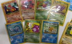 Mixed Vintage Pokemon First Generation Non Holo Trading Card Bundle (Set Of 30) - Image 2