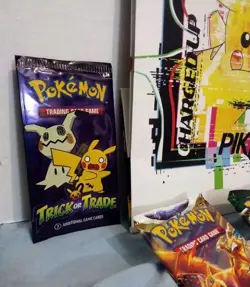 Pokemon Lot PIKACHU CHARGED UP Bag Evolving Skies Brilliant Stars Fusion Strike - Image 2